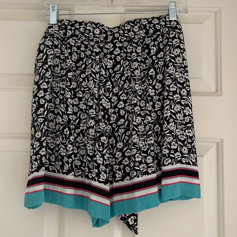 Maeve scarf-printed shorts. Size M - Picture 3 of 5